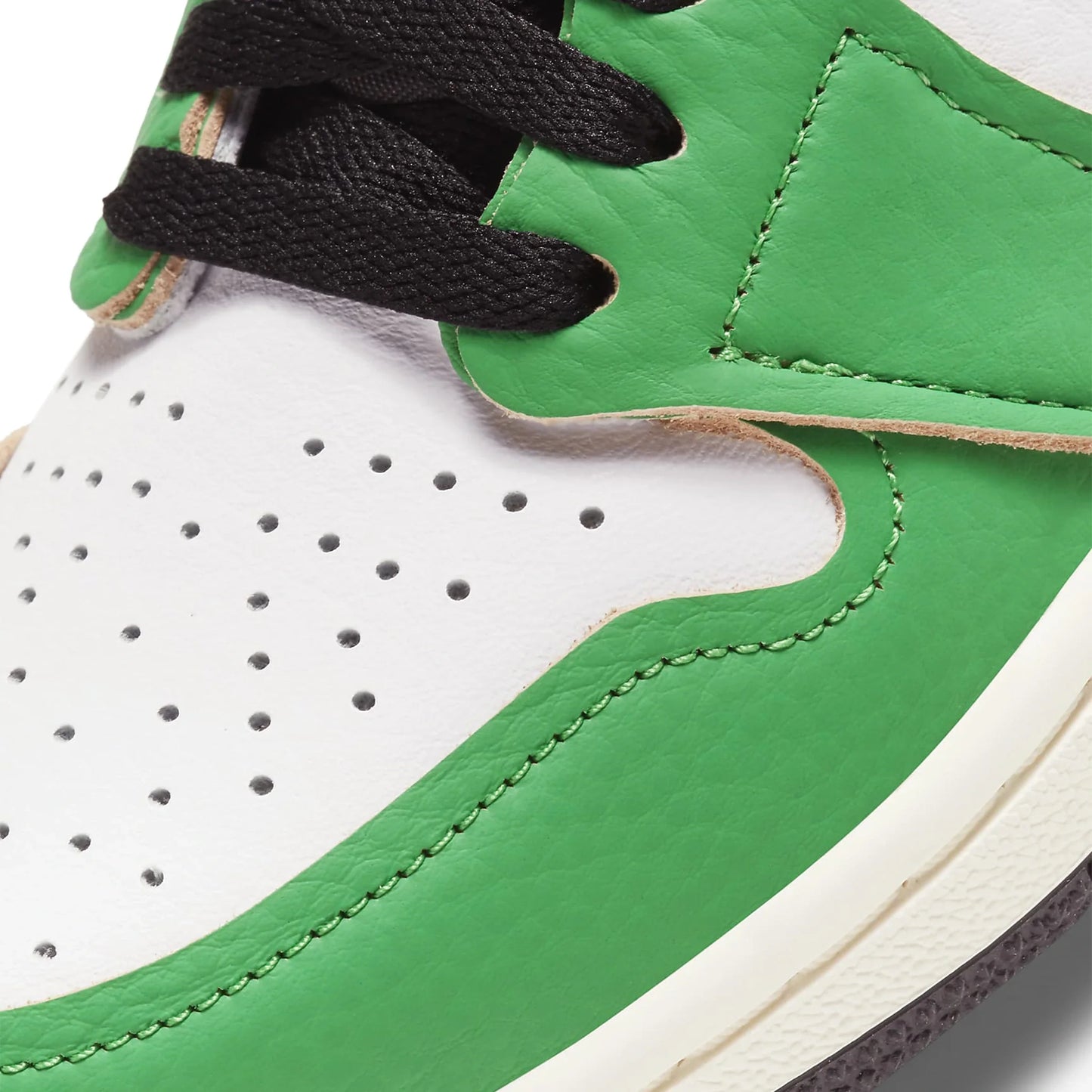 Air Jordan 1 High Lucky Green Sneaker (W)